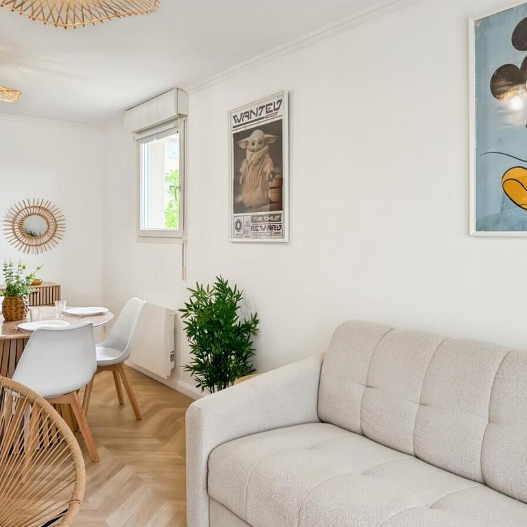 Appartement Pour 4 Personnes Disneyland - Sunny Side - Two-Bedroom Apartment - 21