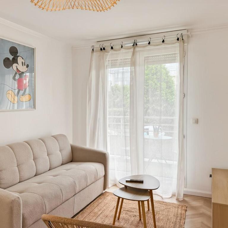 Appartement Pour 4 Personnes Disneyland - Sunny Side - Two-Bedroom Apartment - 22