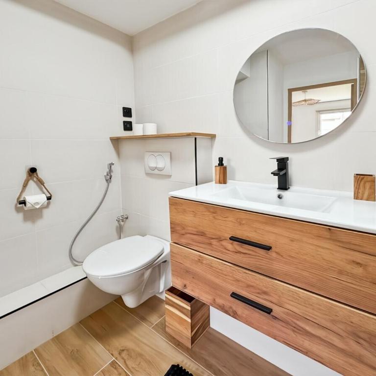 Appartement Pour 4 Personnes Disneyland - Sunny Side - Two-Bedroom Apartment - 32