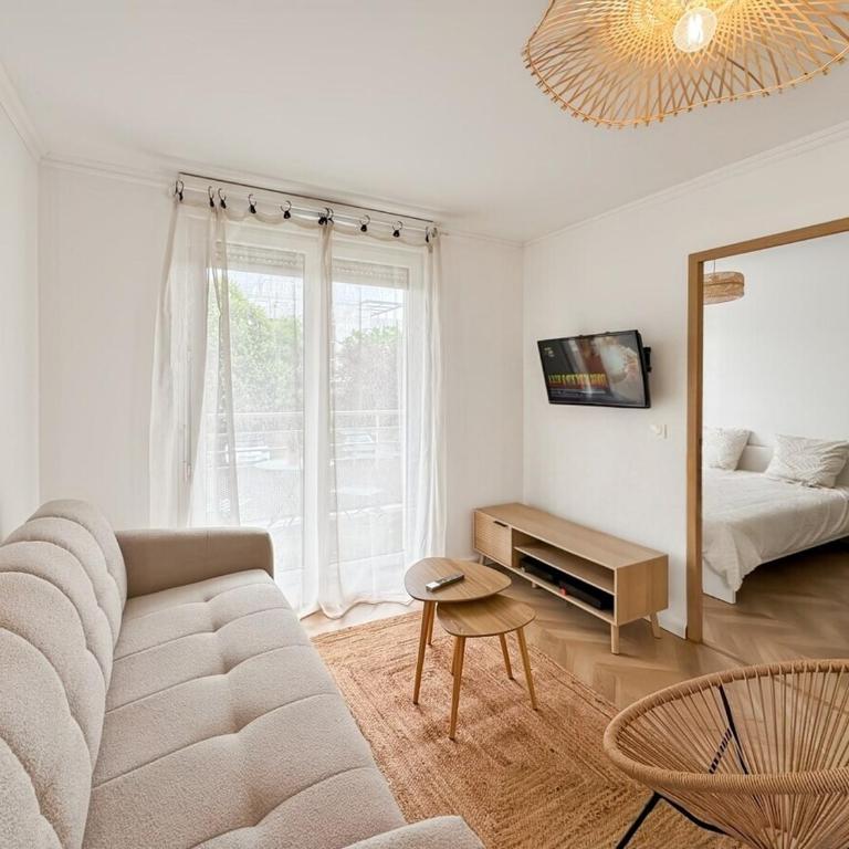 Appartement Pour 4 Personnes Disneyland - Sunny Side - Two-Bedroom Apartment - 37