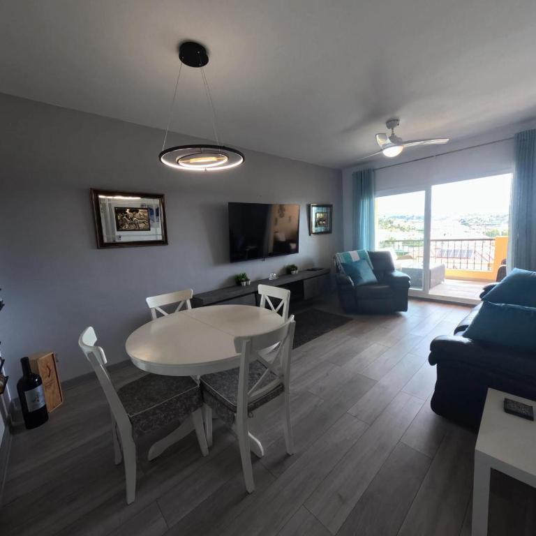 Lets in the Sun - La Cala de Mijas - Apartment with Sea View - Apartamento de 2 dormitorios - 4
