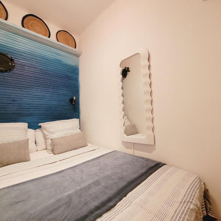 Roses Puig Rom - Two-Bedroom Apartment - 4