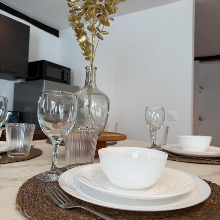 Le Soli Sign - Wifi Fibre - Hyper-centre - Appartement 2 Chambres - Vue sur Ville - 24