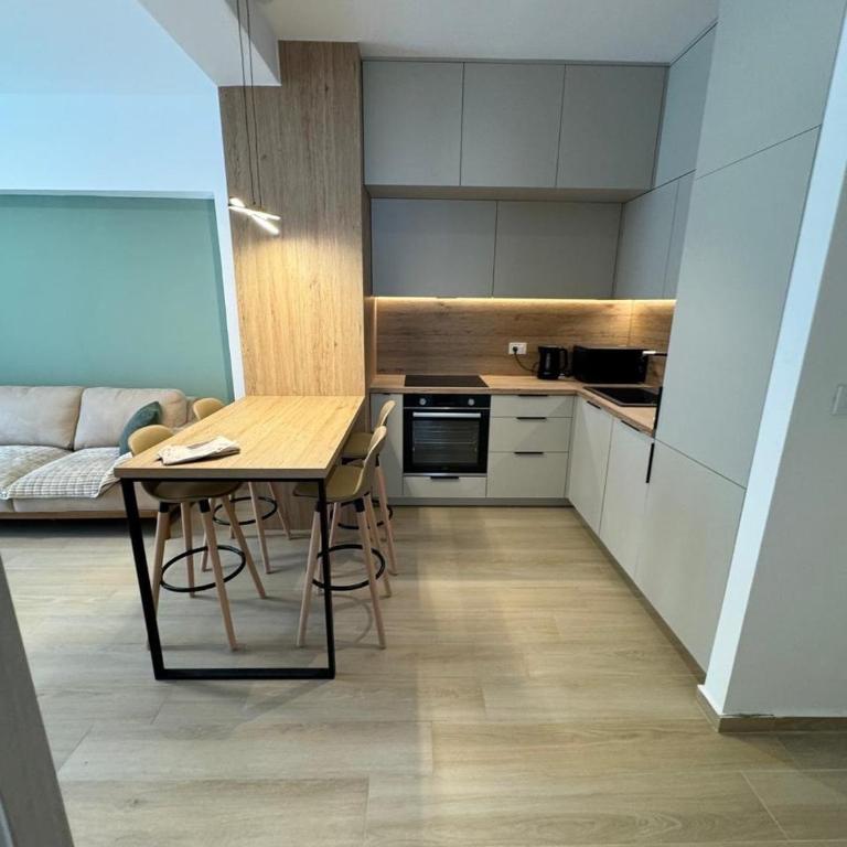 Sunny apartment Becici - Apartman sa 1 Spavaćom Sobom - 3