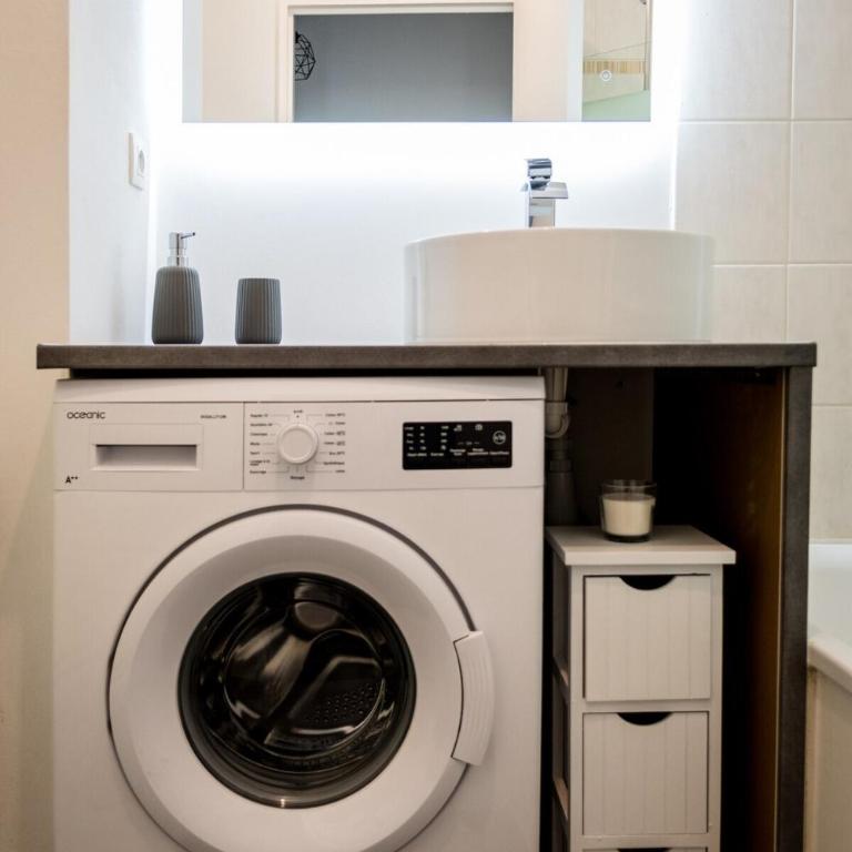 Le 82 - Studio pour 4 à 3 minutes de Disneyland Paris - One-Bedroom Apartment - 13