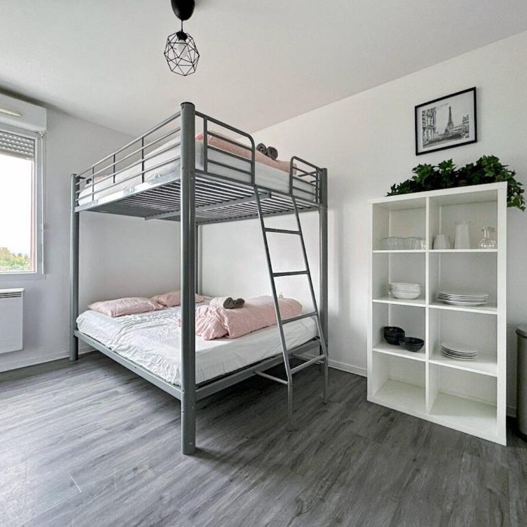 Le 82 - Studio pour 4 à 3 minutes de Disneyland Paris - One-Bedroom Apartment - 4
