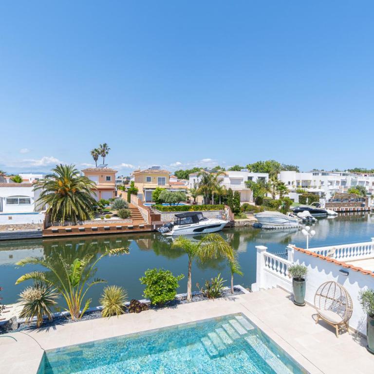 Apart-rent Casa Cap ras 0040 - Villa avec Piscine Privée - 28