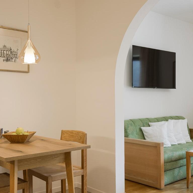 Landhaus Fux - Großes Doppelzimmer - 2
