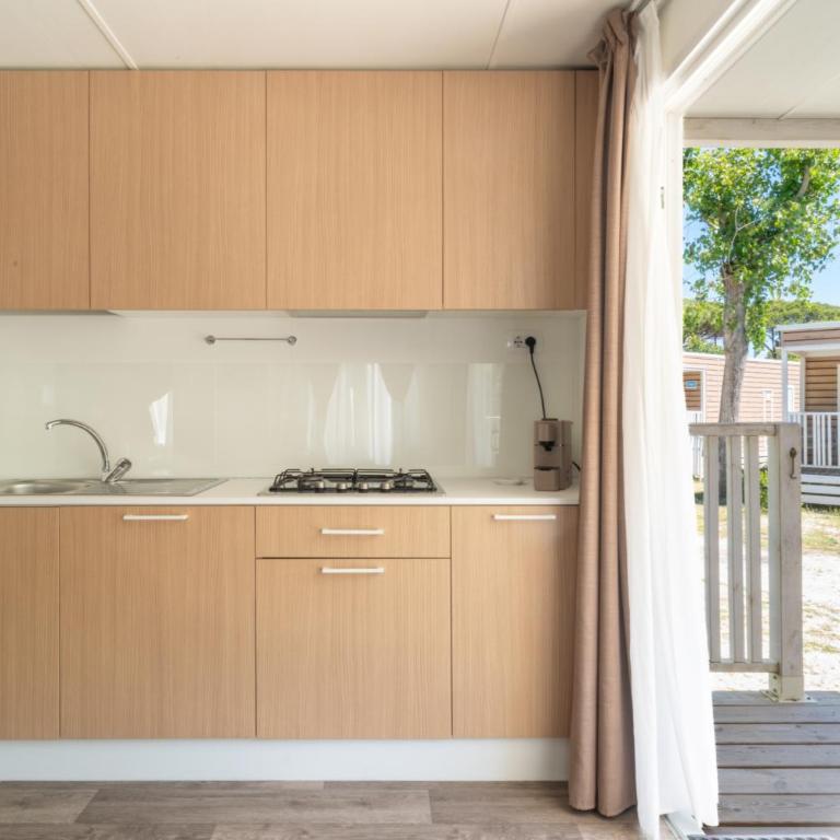 Hotiday Lodge Viareggio - Bungalow Superior - 14
