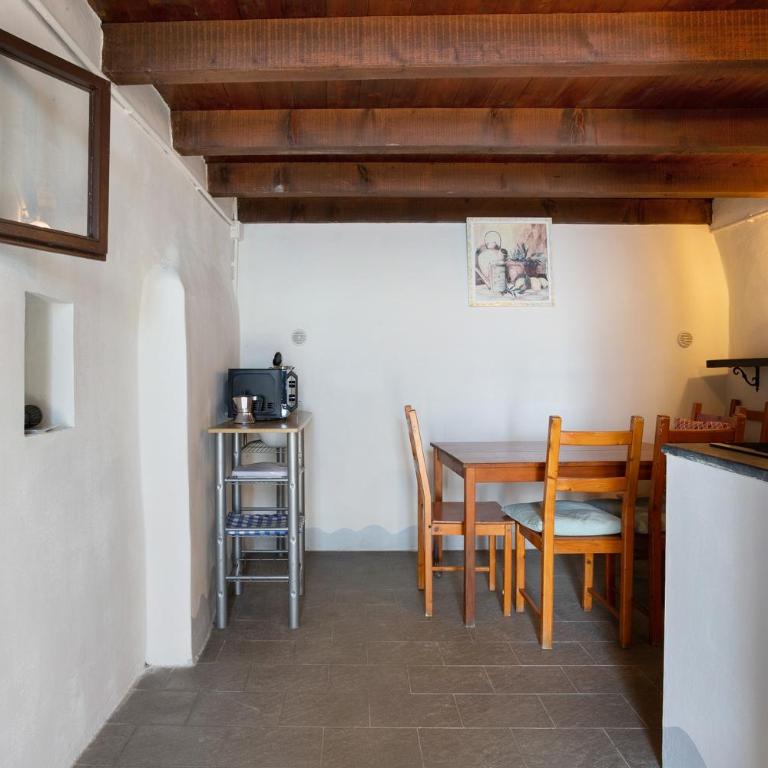 Casetta Anna Nature Trekking Peace - Studio Apartment with Sea View - 11
