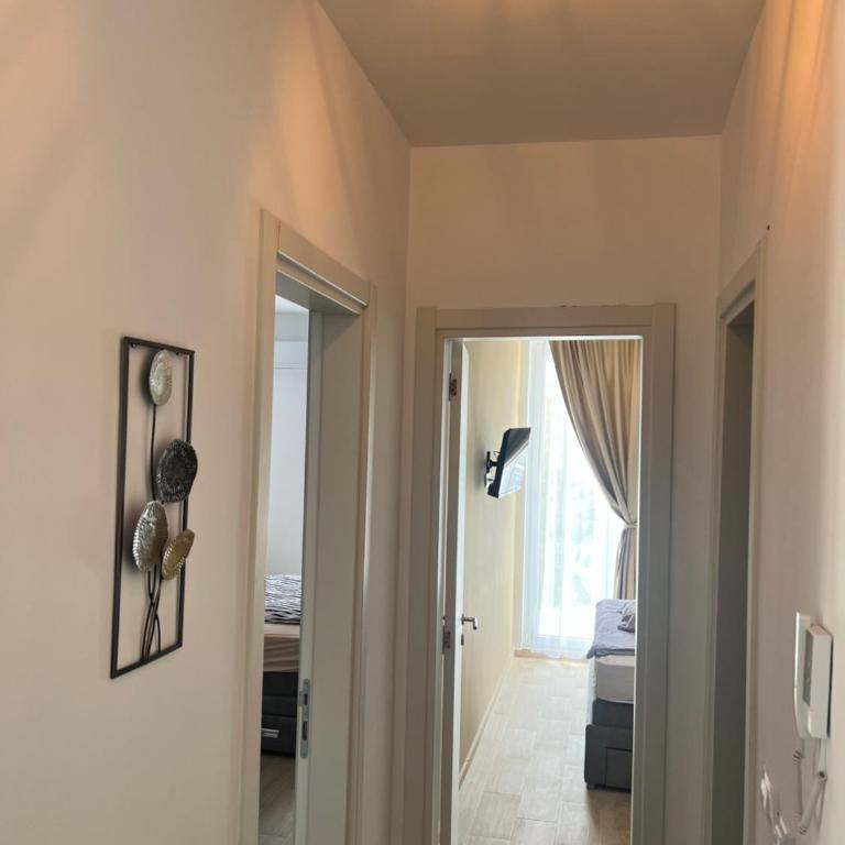 apartment with 2 bedrooms and 2 bathrooms, 90 m2 - Two-Bedroom Apartment - 14