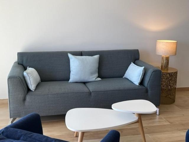 Appartement T3 à 50 mètres de la plage, vue exceptionnelle - Two-Bedroom Apartment - 9