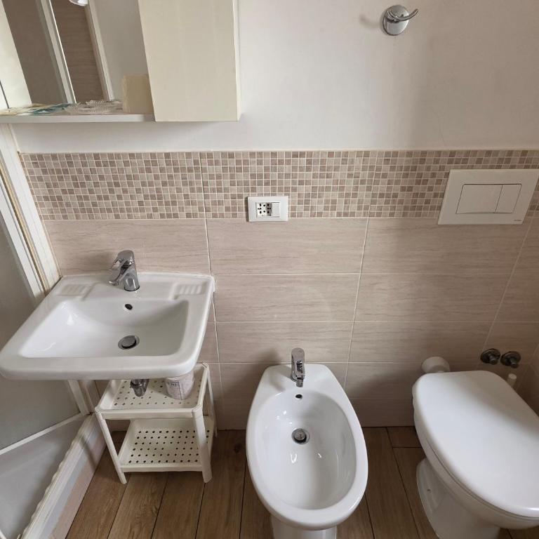 Villa Cristina - Camera Matrimoniale con Bagno Privato - 10