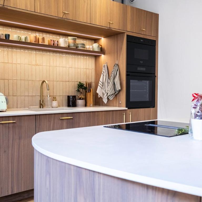 Élégance haussmannienne au cœur du Vieux-Port - Appartement - 38