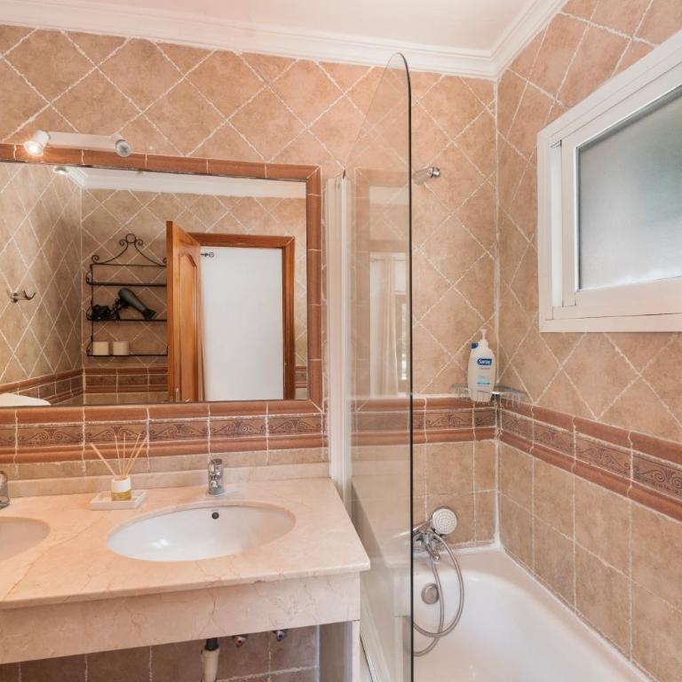 Villa by the beach 5 bedrooms - Villa mit Meerblick - 11