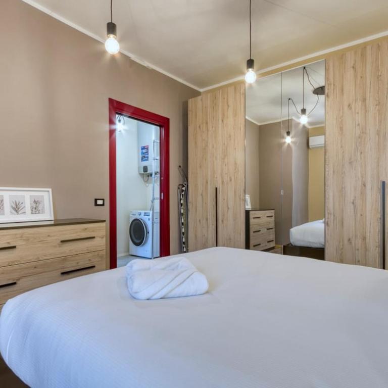 Xenia Milan - 2 room apartment in Viale Ungheria 17-2 - Appartamento con 1 Camera da Letto - 4