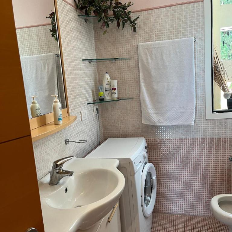 Gardazzurro Luxury Apartment - Appartamento con 1 Camera da Letto - 24