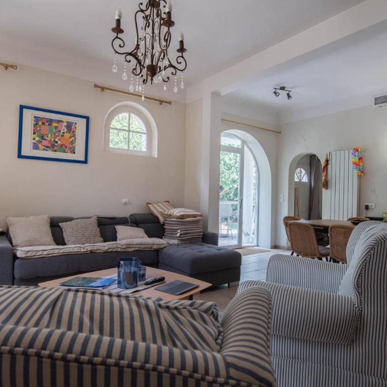 Large house with garden near the sea - Casa - 5
