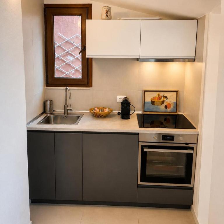 Villasimius Il patio sul porto - Four-Bedroom House - 16