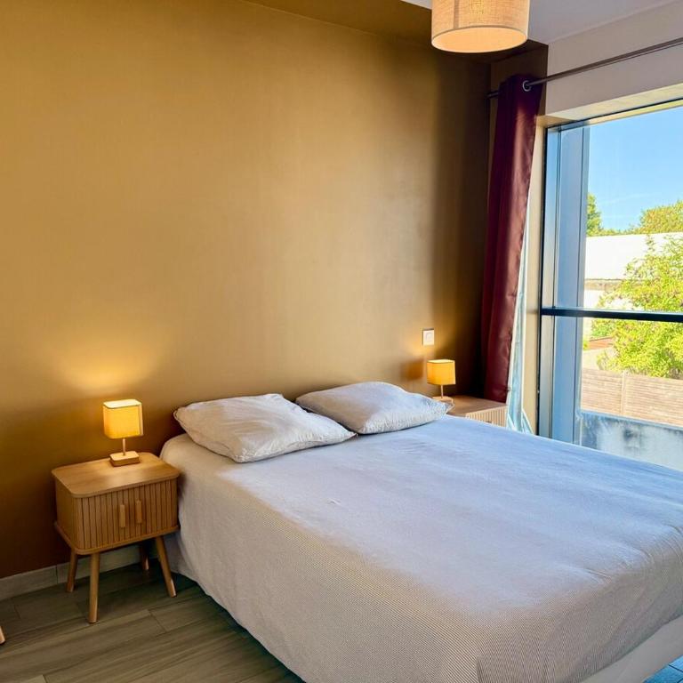 Appart de ville avec parking - Appartement - 8
