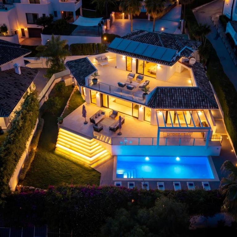VACATION MARBELLA I Villa Sharma, Sea View Villa, Prime Location, Heated Pool, Sauna, Cine & Entertainment Room, Close to The Beach and Puerto Banus - Villa Supérieure - 28