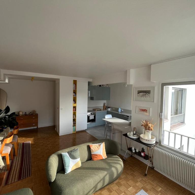 Quiet & bright apartment - République - One-Bedroom Apartment - 3
