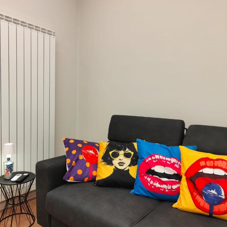 Pop House - One-Bedroom Apartment - 9
