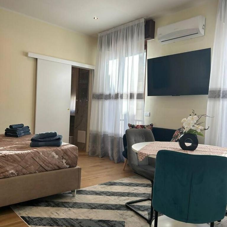 Valverde Apartments and Room - Monolocale Matrimoniale Deluxe - 33