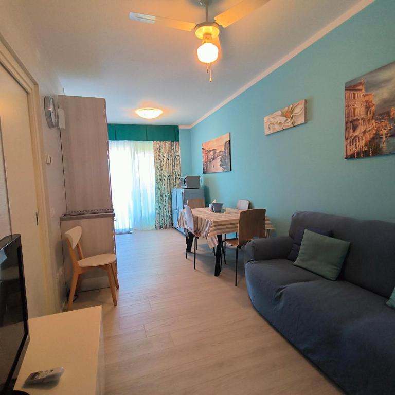 Residence Aurora Park - Appartamento Deluxe con 2 Camere da Letto e Balcone - 3