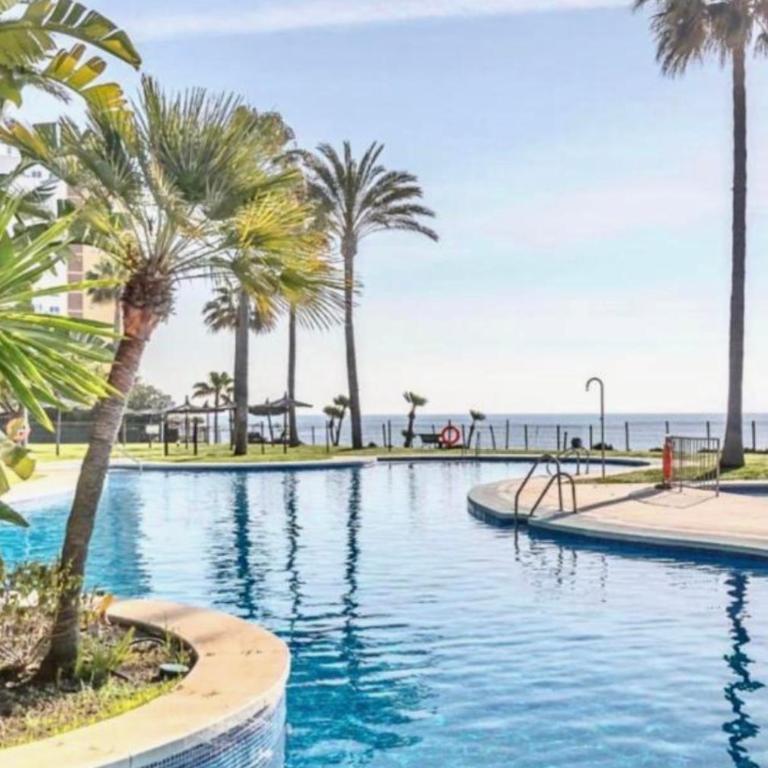 MI CAPRICHO Beachfront 400 - Apartment With Sea Views Costa del Sol - Two-Bedroom Apartments - 25