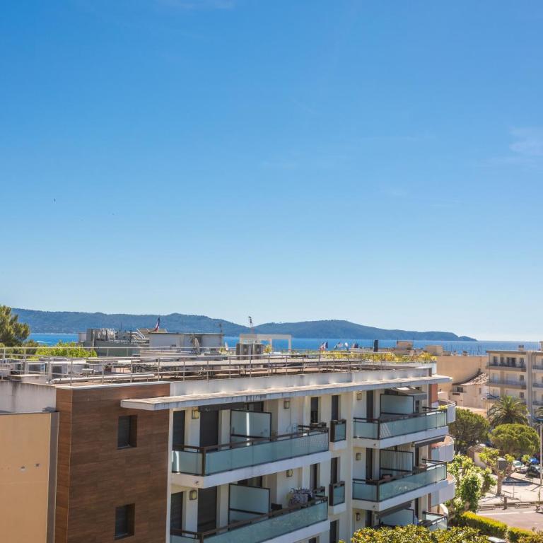 2 pièces avec terrasse vue mer - Appartement Supérieur - Vue sur Ville - 21