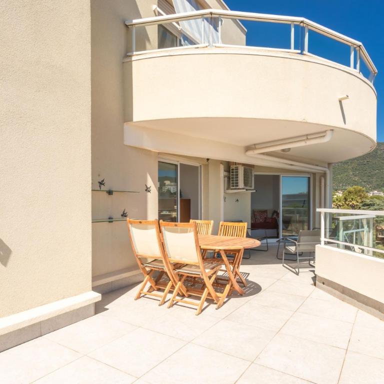 2 pièces avec terrasse vue mer - Appartement Supérieur - Vue sur Ville - 16