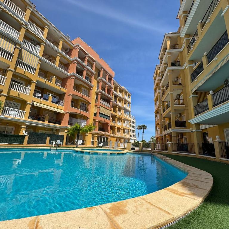 Cozy Perseo Apartment in Torrevieja - Apartment mit 2 Schlafzimmern - 23
