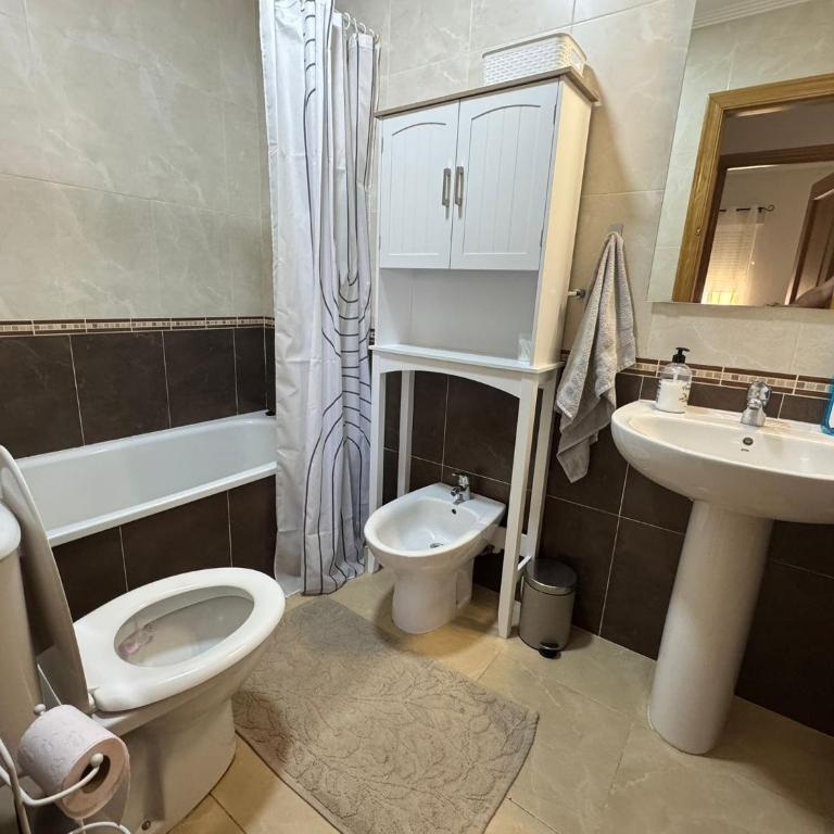 Cozy Perseo Apartment in Torrevieja - Apartment mit 2 Schlafzimmern - 19