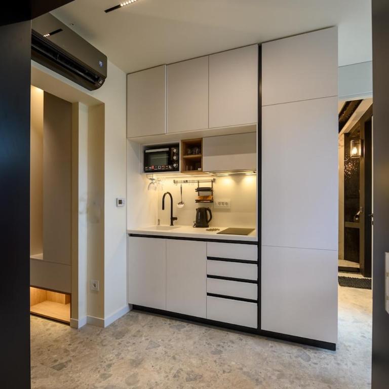 Marina Heritage suits&Spa - Three-Bedroom Apartment - 5