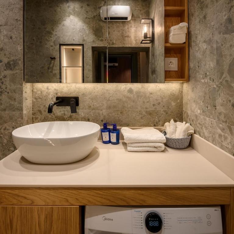 Marina Heritage suits&Spa - Three-Bedroom Apartment - 9