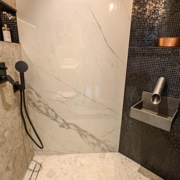 Marina Heritage suits&Spa - Three-Bedroom Apartment - 40