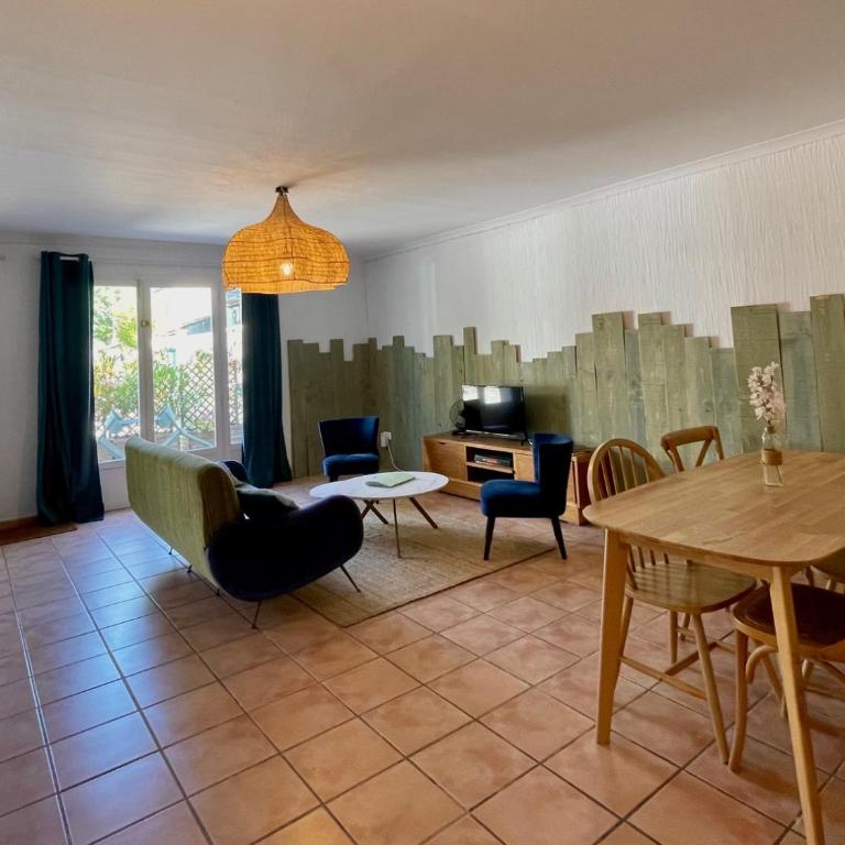 Jolie maison de ville, parking et jardin privés - Casa con 2 Camere da Letto - 6