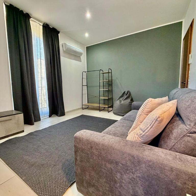 Dela Cruz Home Rental - One-Bedroom Apartment - 14