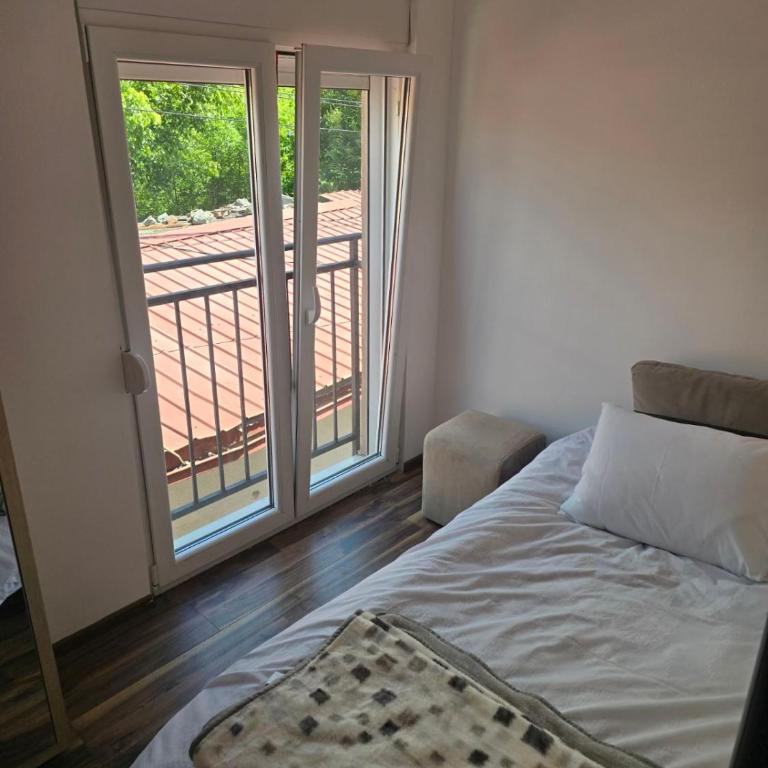 Gintas Comfort - Two-Bedroom Apartment - 7
