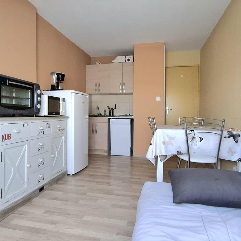Studio cabine cosy pour 4 au cœur de la station - Studio - 3