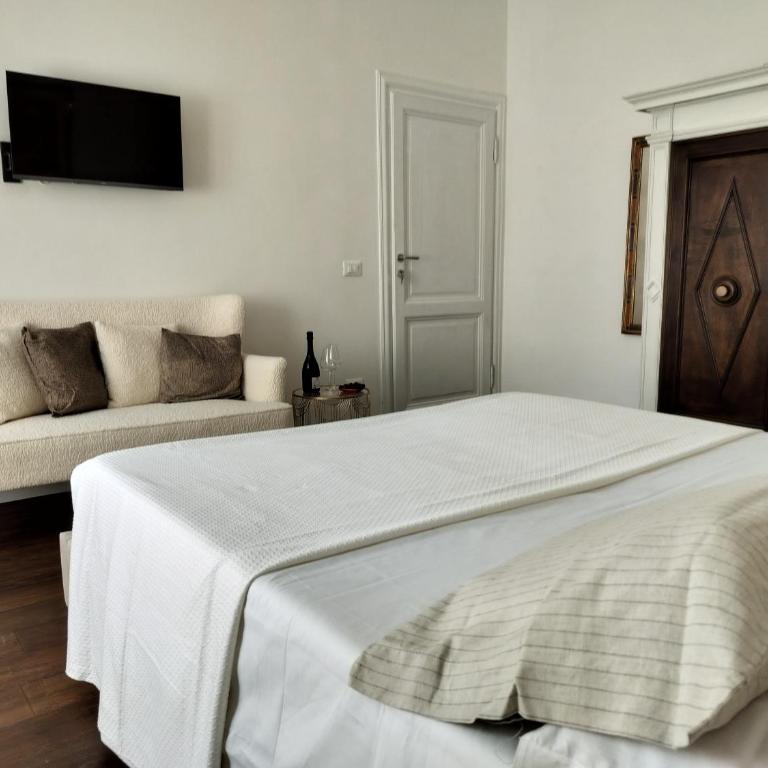 Paoletti Apartment Florence - Two-Bedroom Apartment with Terrace - 19