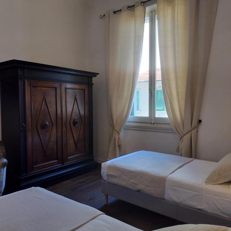 Paoletti Apartment Florence - Two-Bedroom Apartment with Terrace - 22