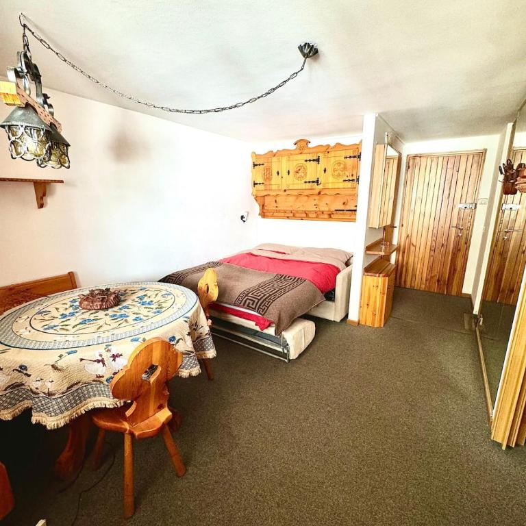 Apartment in Cervinia, 50 meters from the ski slopes and garage - Appartamento con 2 Camere da Letto - 3