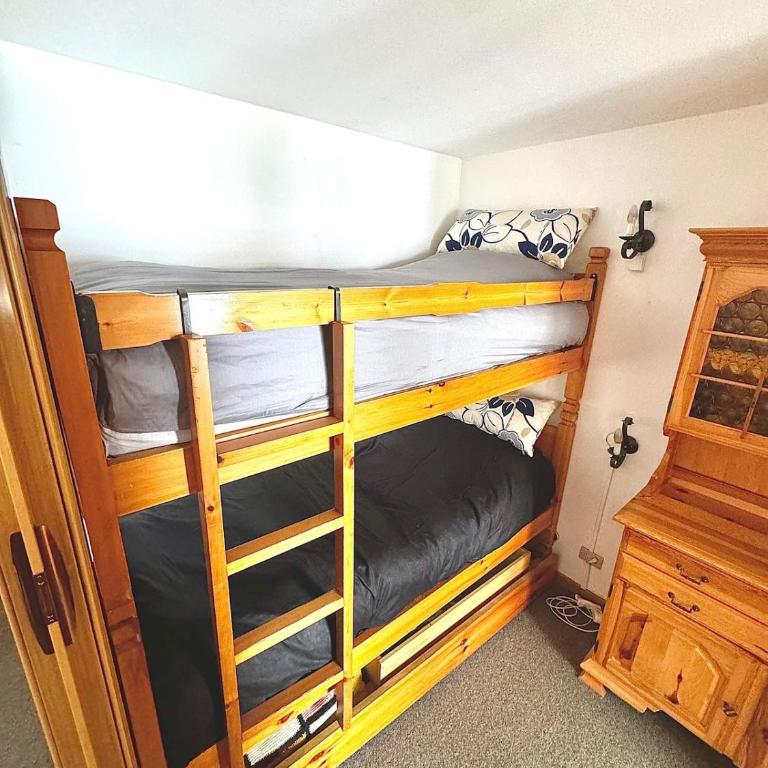 Apartment in Cervinia, 50 meters from the ski slopes and garage - Appartamento con 2 Camere da Letto - 21