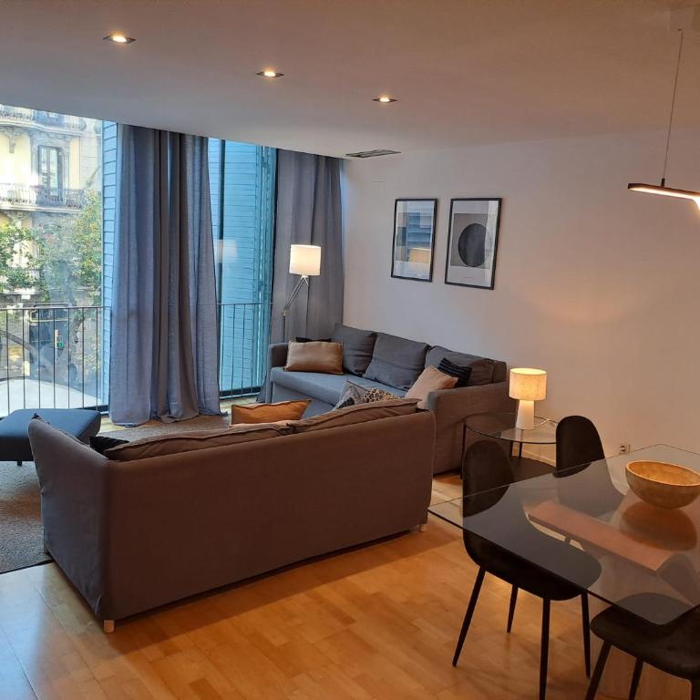 Apartamento con vistas en Rambla de Catalunya - One-Bedroom Apartment - 2