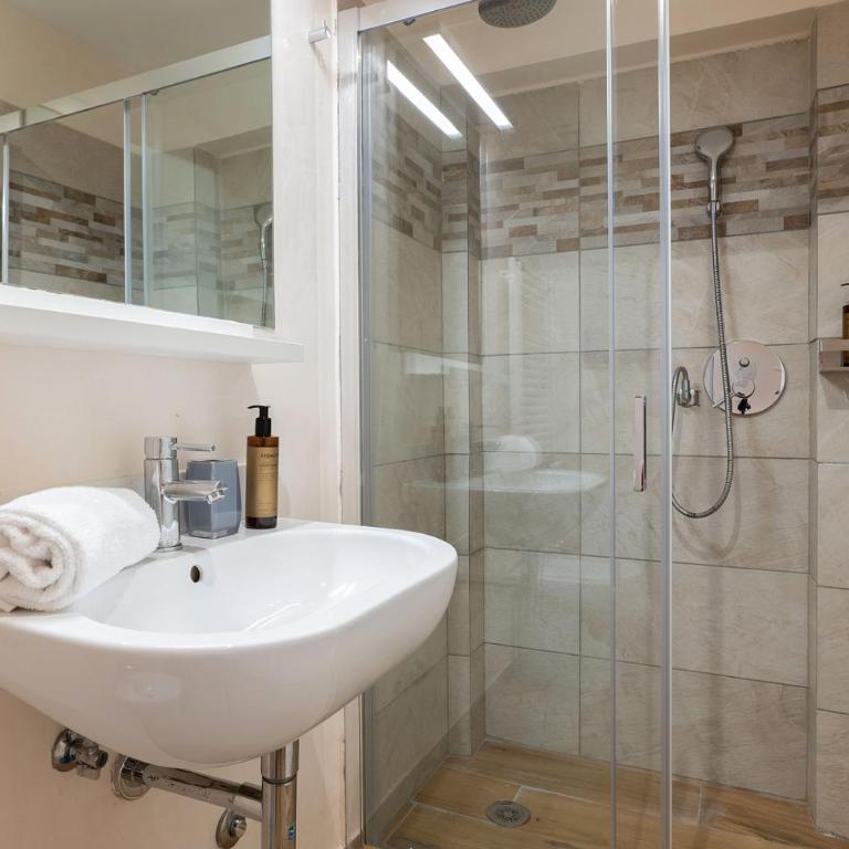 TreasureRome Opera & Trevi Green Suite 2BR - Appartamento con 2 Camere da Letto - 10