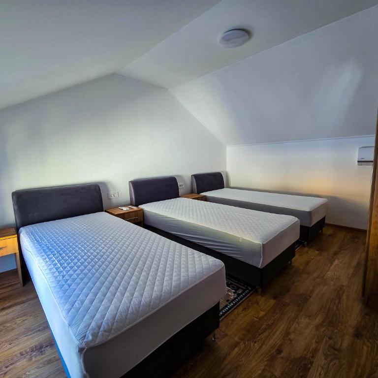 Guesthouse Gerin - Kuća sa 2 Spavaće Sobe - 2