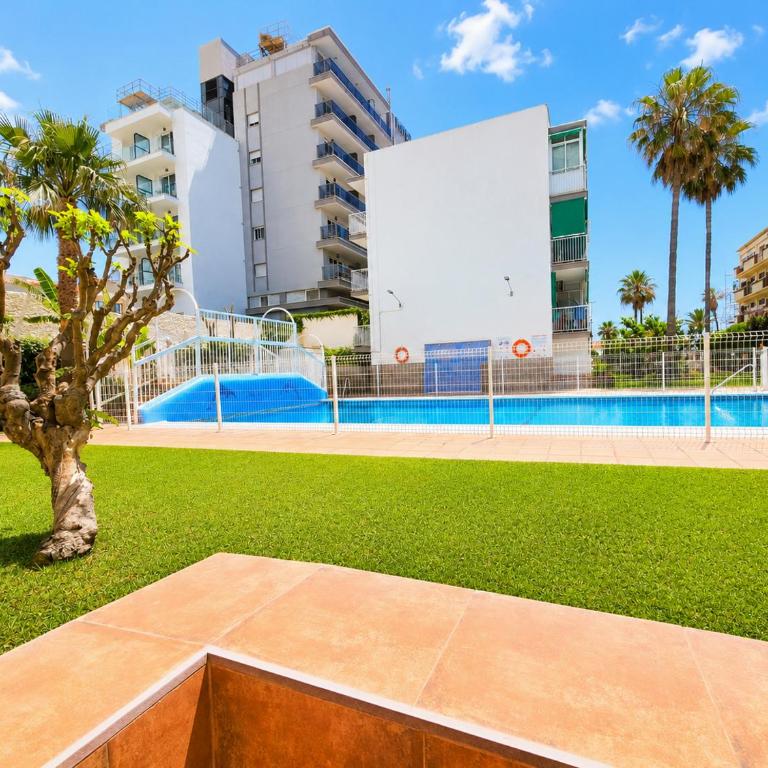 Beach Studio Torremolinos - Apartment mit Poolblick - 1
