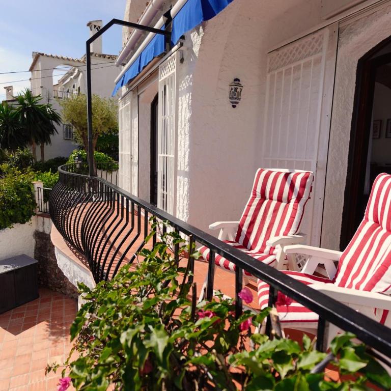 R1360 Alhama 54 - Three-Bedroom Apartment with Sea View - 4